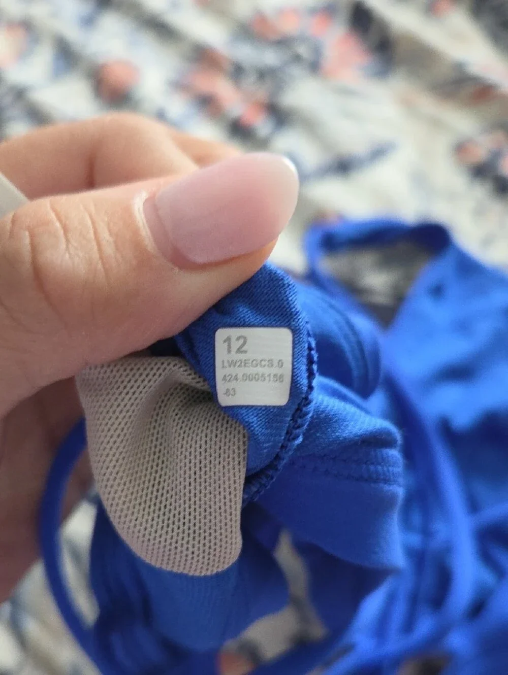 Lululemon Nulu Strappy Scoop Neck Bra 12